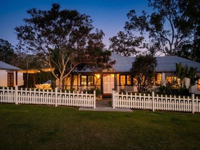 Cottage for sale in Fernbrook, Queensland