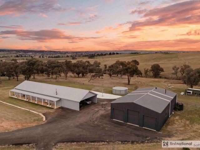Cottage for sale in Bathurst, New South Wales