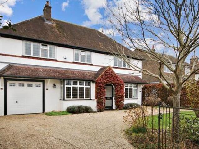 House for sale in Perryfields, West Sussex