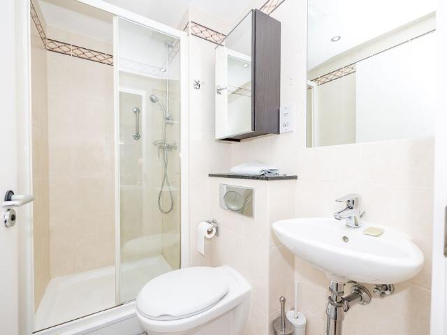 Apartment to rent in Bluebell, North Tipperary