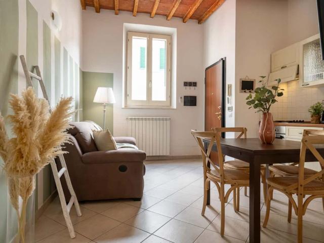 Appartamento in affitto a Quartiere 4, Firenze