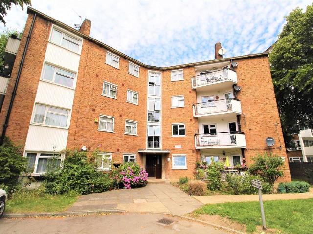 Apartment for rent in Snaresbrook, Greater London