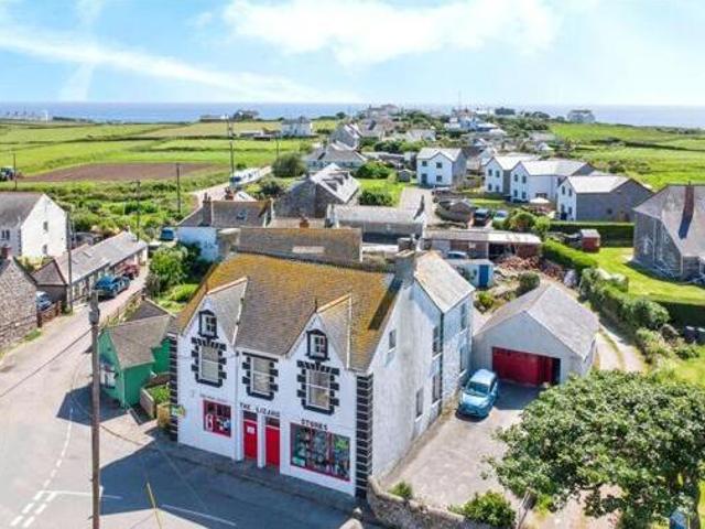 House for sale in Helston, Cornwall