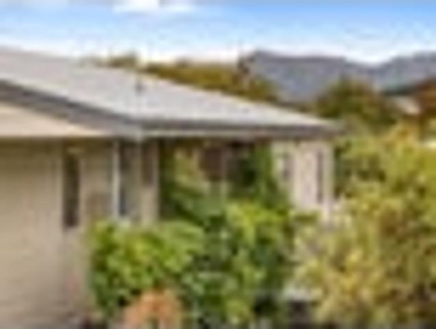 House for sale in Otakou