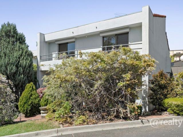 Apartment for sale in Maribyrnong, Melbourne