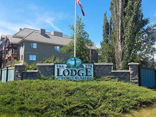 Condo for sale in Wedgewood, Alberta