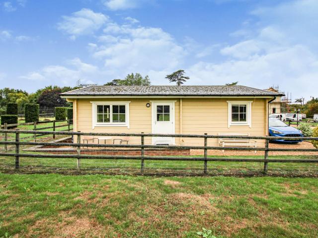 Apartment for rent in Melksham Without, Melksham