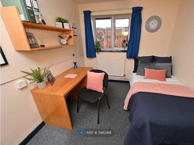 House for rent in Lee Bank, Greater Manchester
