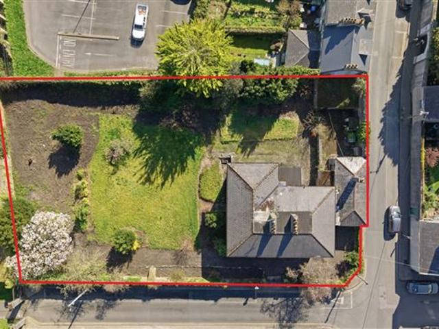 Detached House for sale in Marlfield, South Tipperary