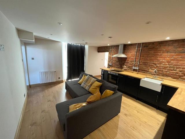 House for rent in Highbury, Bromsberrow Heath
