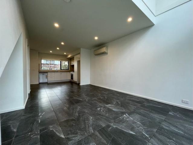 Townhouse for rent in Camerons Creek, Victoria