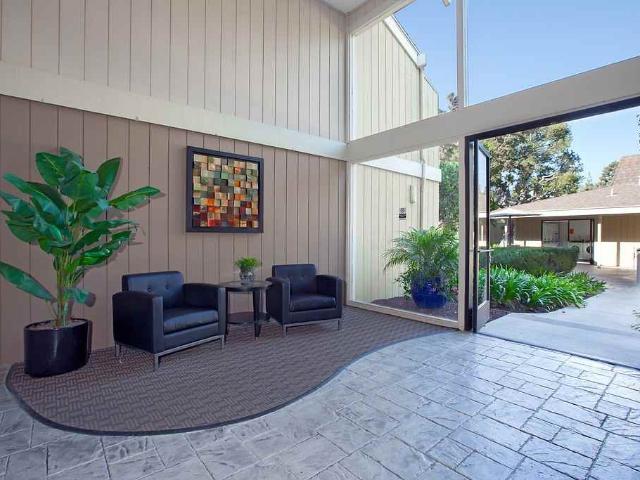 Apartment for rent in Ventura, California