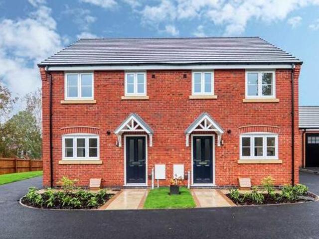 House for sale in Camp Hill, Warwickshire