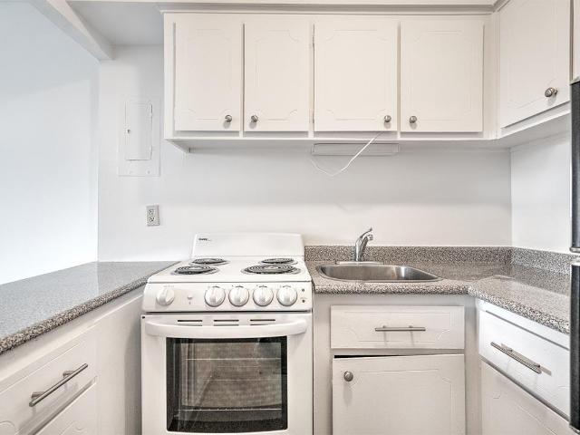 Apartment for rent in St. Leonard's, Quebec