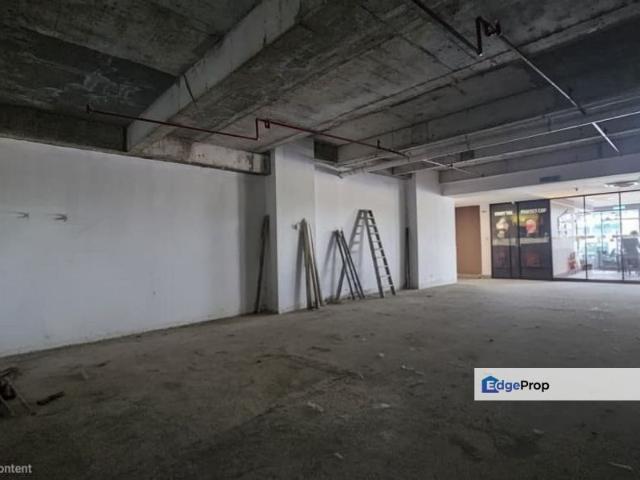 Shop for rent in Kajang, Langat
