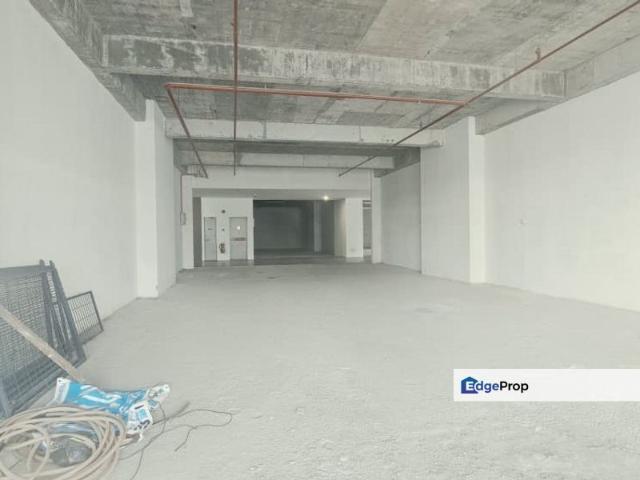 Shop for rent in Kajang, Langat