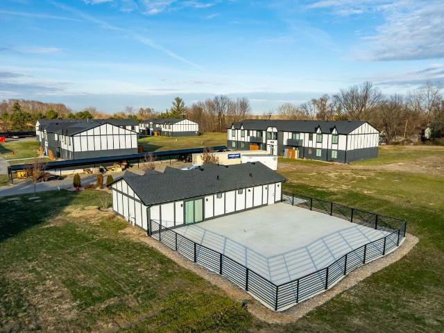 Apartment for rent in Burton, Michigan