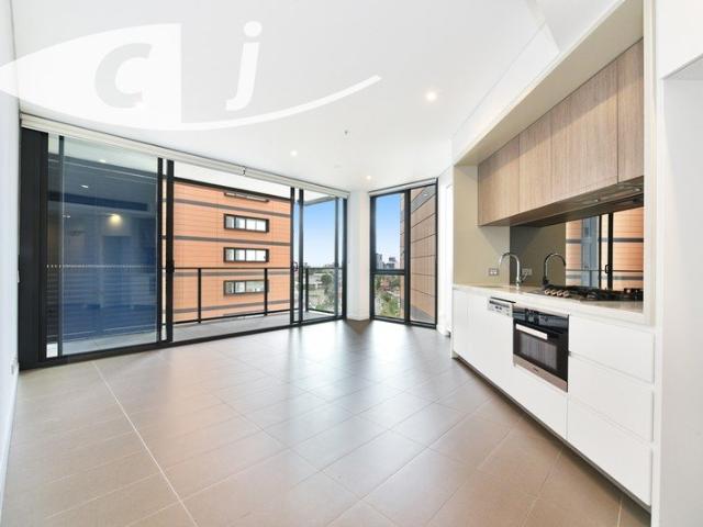 Apartment for rent in Lower North Shore, Sydney