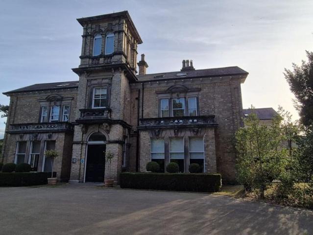 Apartment for rent in Cheshire