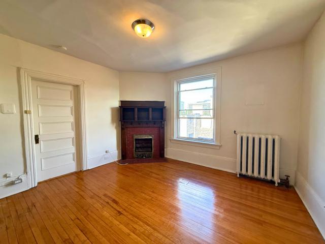 Apartment for rent in Mulhurst Bay, Ontario