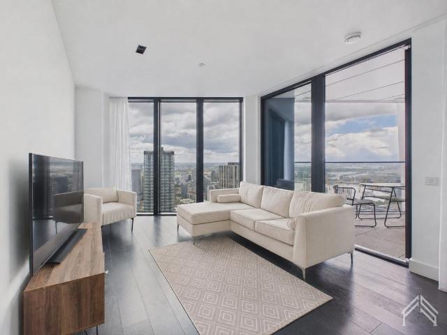 Apartment for rent in Canary Wharf, Greater London