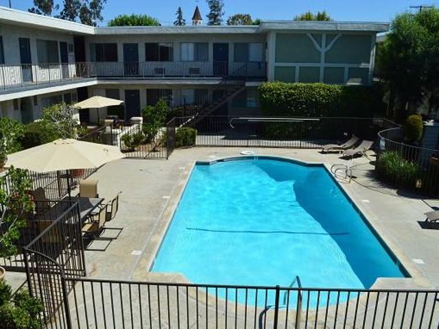 Apartment for rent in Sherman Oaks Neighborhood Council District, Canoga Park