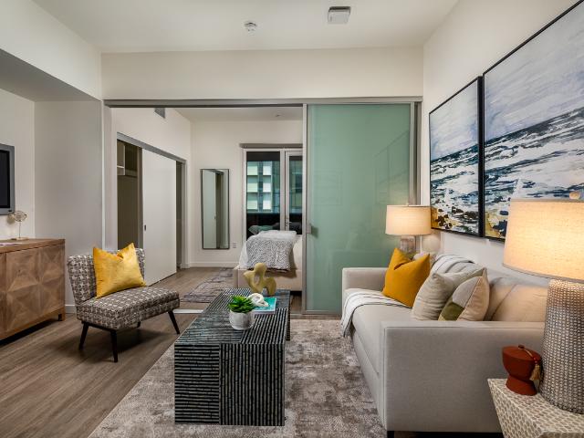 Apartment for rent in Long Beach, California
