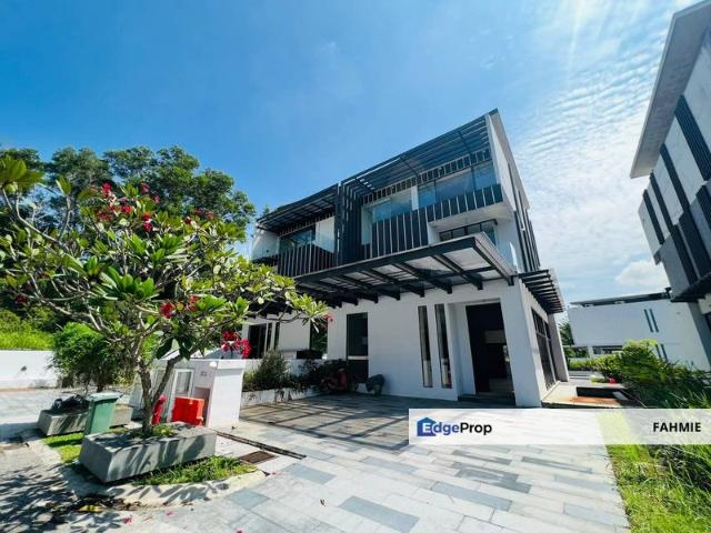 House for sale in Tanjong Sepat, Selangor