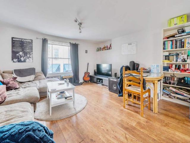 Apartment for rent in Hotwells, Feckenham