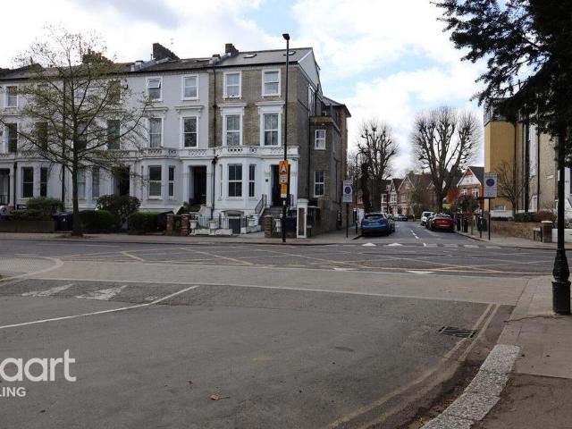 House for rent in London Borough of Ealing, Greater London