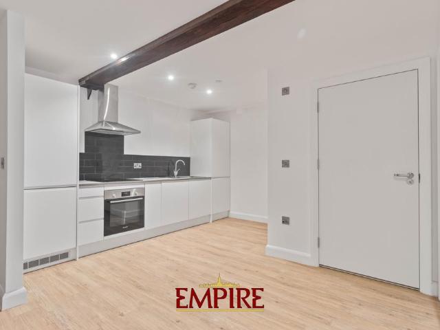 Apartment for rent in Beamhurst, Staffordshire