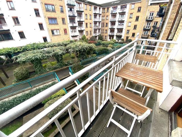 Apartment to rent in Bluebell, North Tipperary