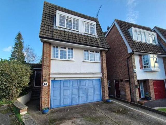 House for sale in Orpington, Greater London