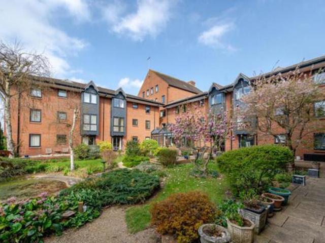 House for sale in Tewkesbury, Gloucestershire