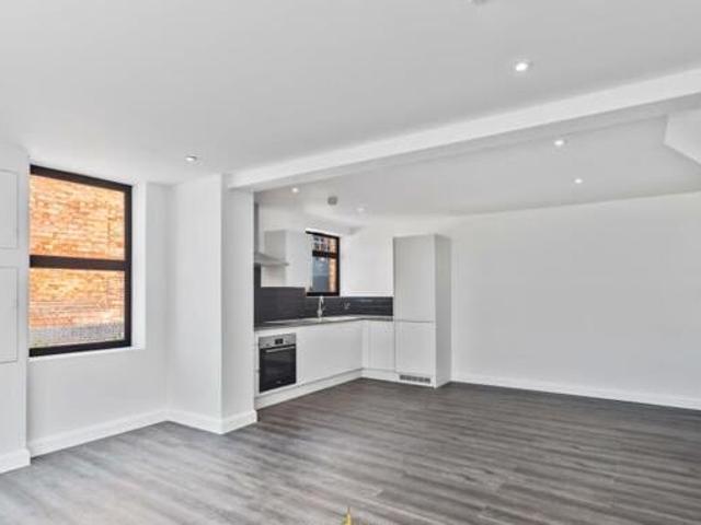 House for rent in Lyons, Greater London