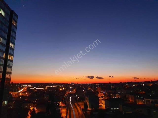 Kadiköy, İstanbul içerisinde kiralık mülk