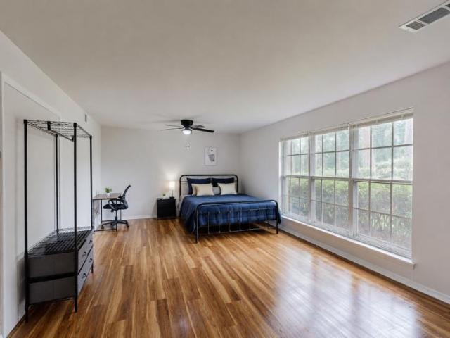 Room for rent in East Point, Georgia
