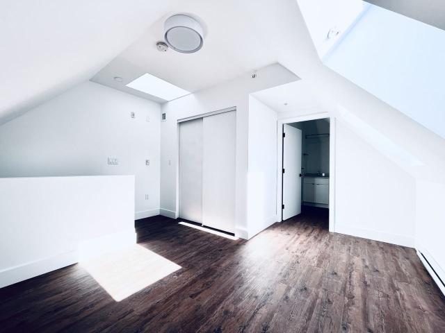 Apartment for rent in Vancouver, British Columbia