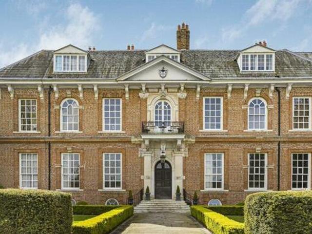 House for sale in Hertford, Colliers End
