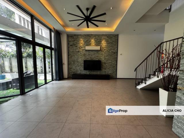 House for sale in Country Heights Damansara, Kuala Lumpur