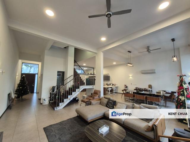 House for sale in Country Heights Damansara, Kuala Lumpur