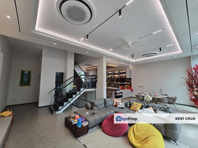 House for sale in Country Heights Damansara, Kuala Lumpur