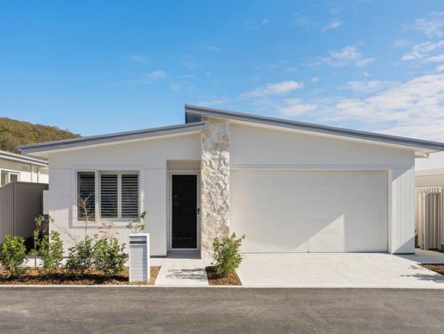 House for sale in Blueys Beach, New South Wales