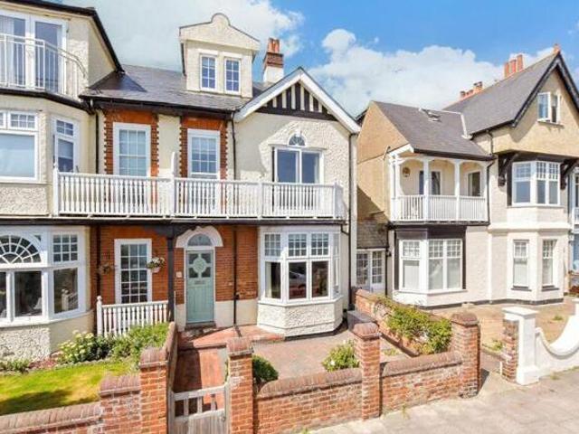 House for sale in Middle Deal, Ash