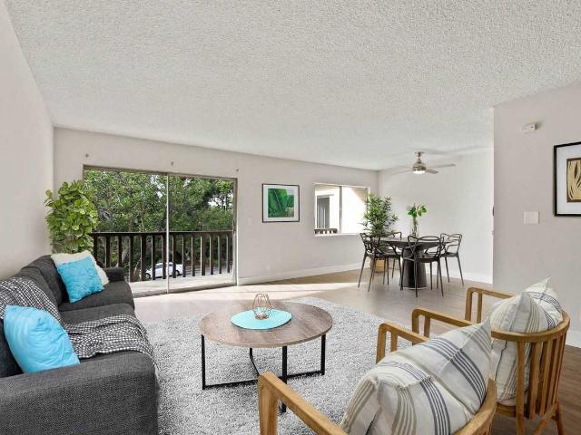 Apartment for rent in Culver City, California