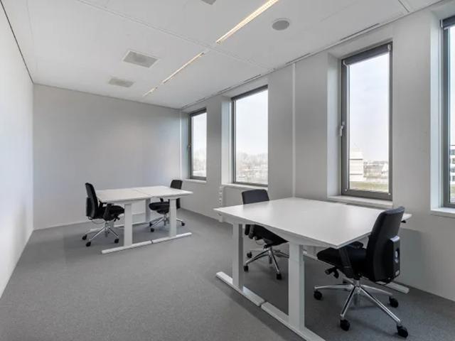 Bedrijfspand te huur in Rotterdam, Zuid Holland