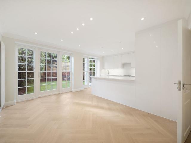 House for rent in St. John's Wood, Greater London