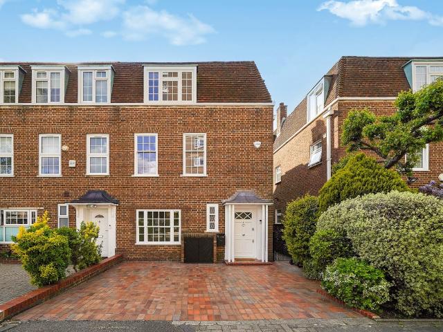 House for rent in St. John's Wood, Greater London