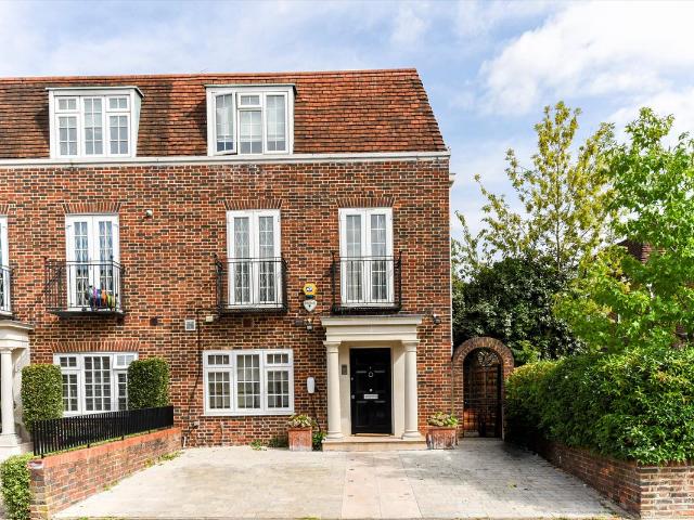 House for rent in St. John's Wood, Greater London