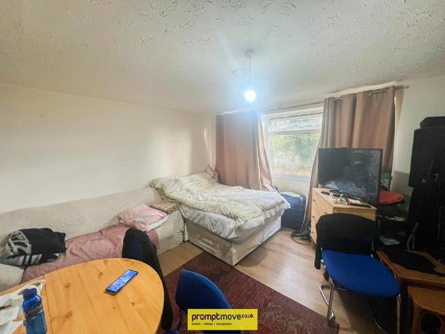 Apartment for rent in Spring Park, Luton